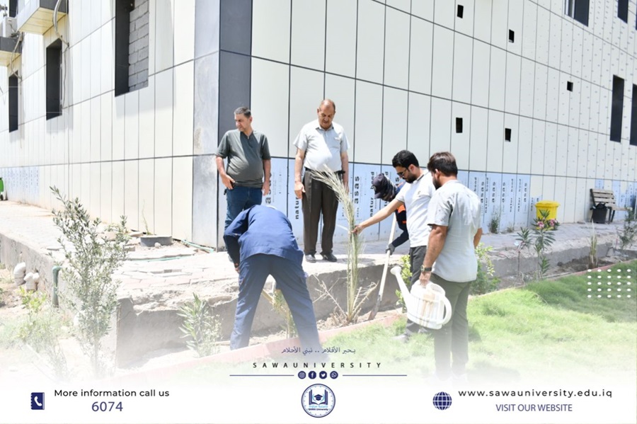 A tree planting campaign was held at our university.