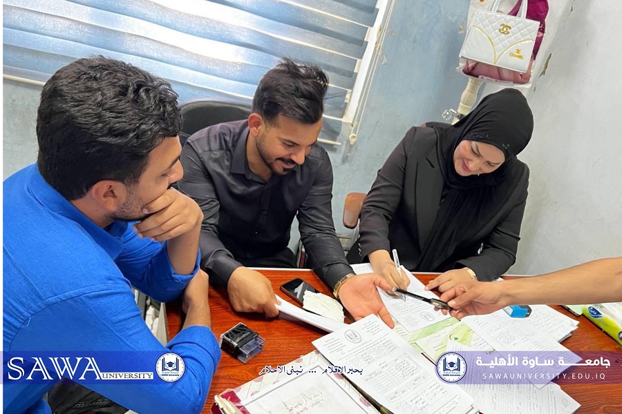 طلبة كلية التقنيات الصحية يواصلون تطبيقهم الصيفي